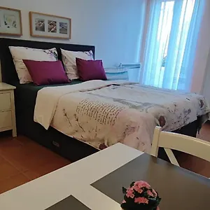ivana-apartman.primorje-gorskikotar.com/